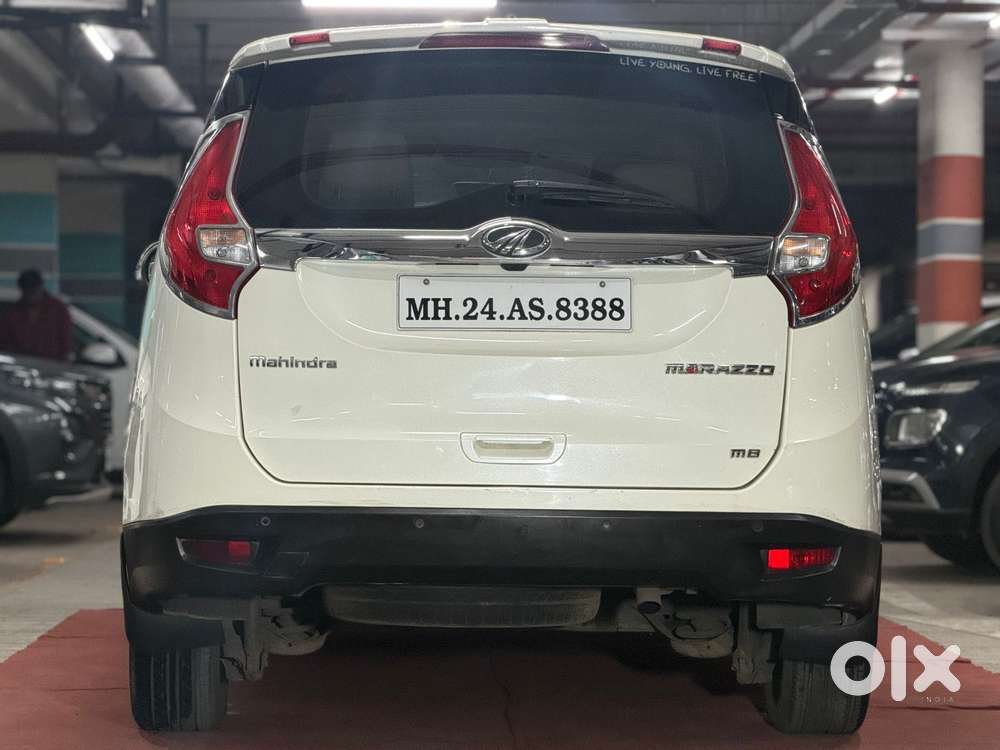 Mahindra Marazzo M8, 2018, Diesel