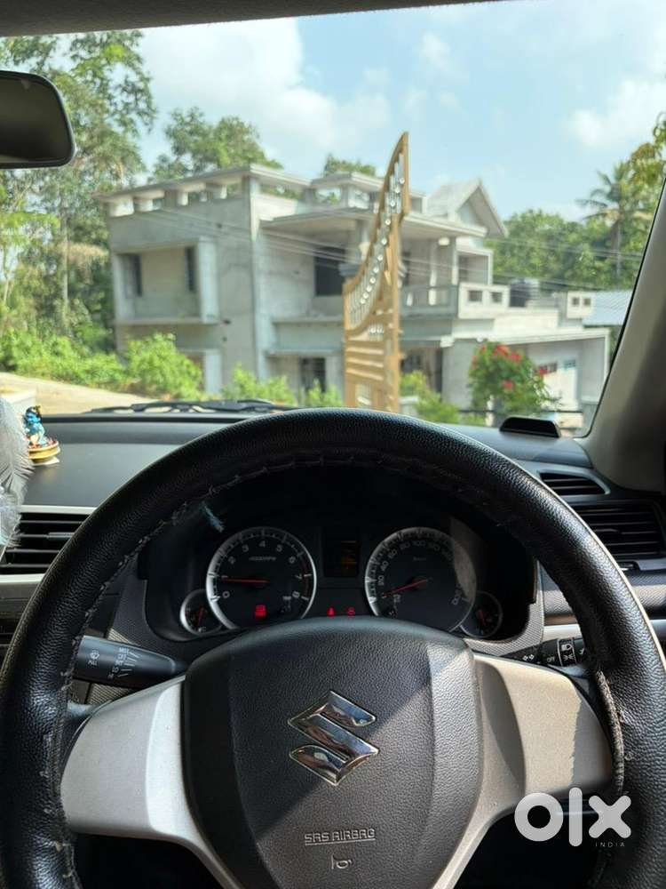 Maruti Suzuki Swift 2017 Petrol Well Maintained