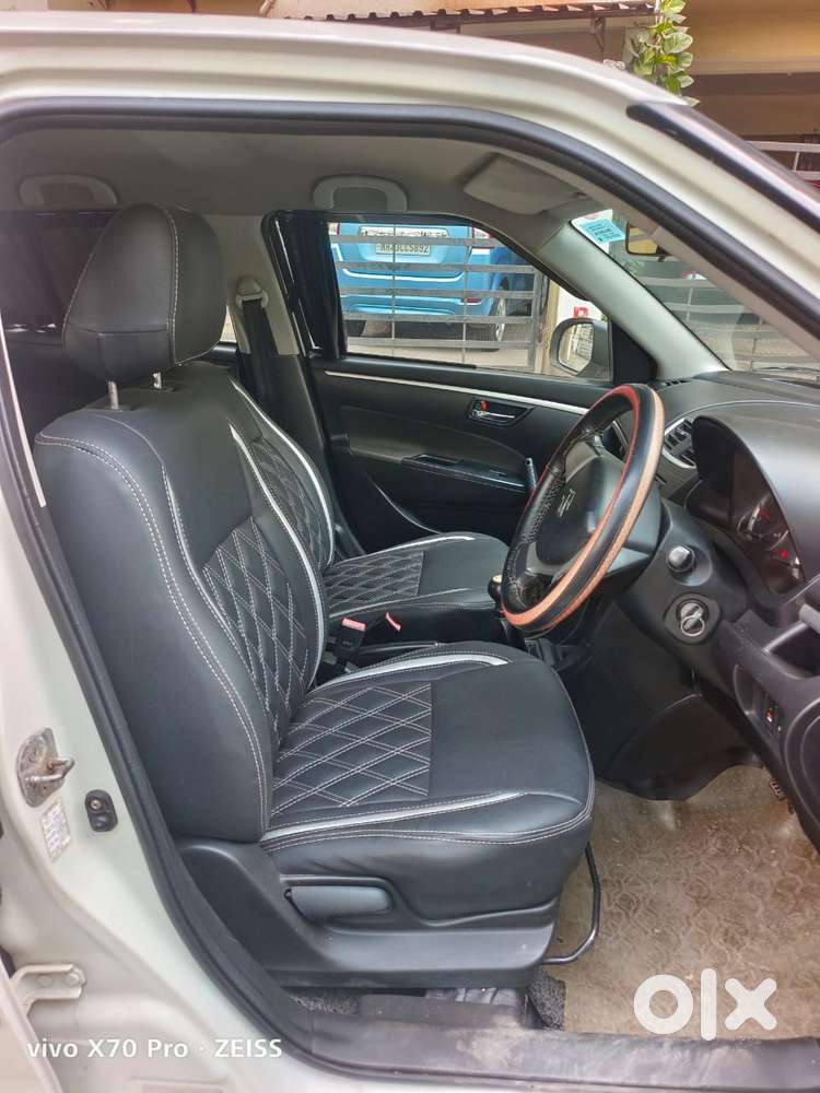 Maruti Suzuki Swift Vxi + Manual, 2012, Cng & Hybrids