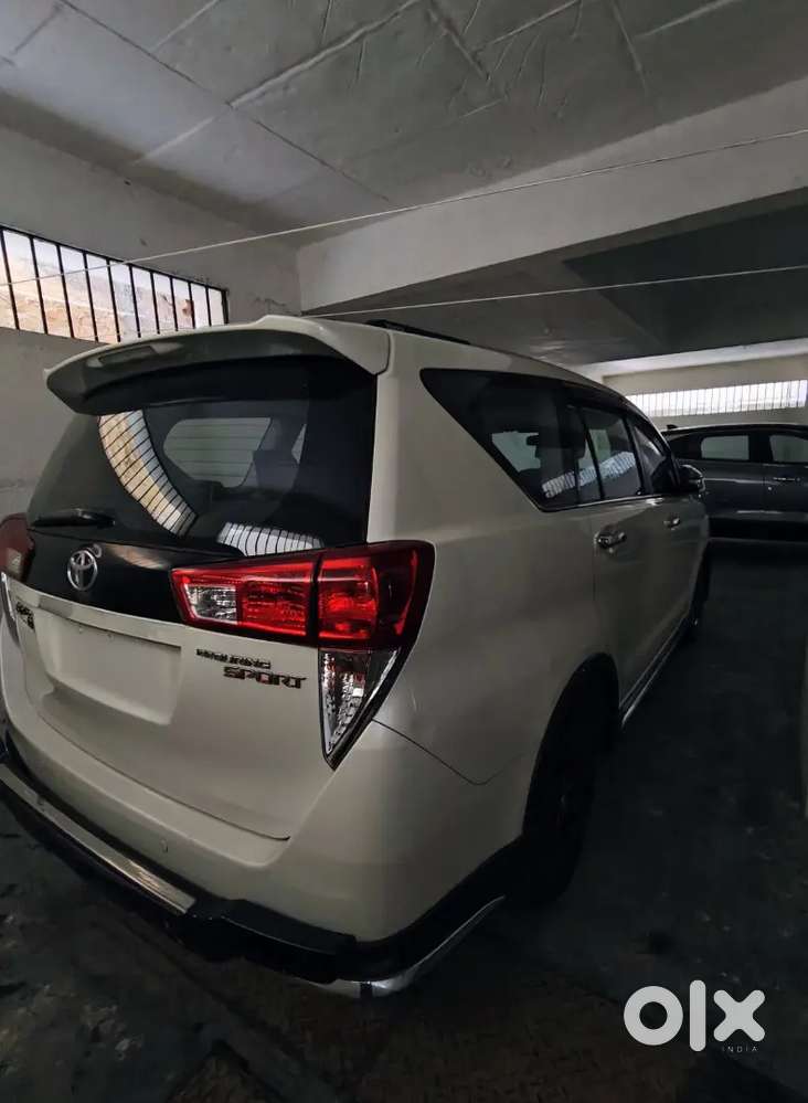 Innova Touring Sports Limited Edition