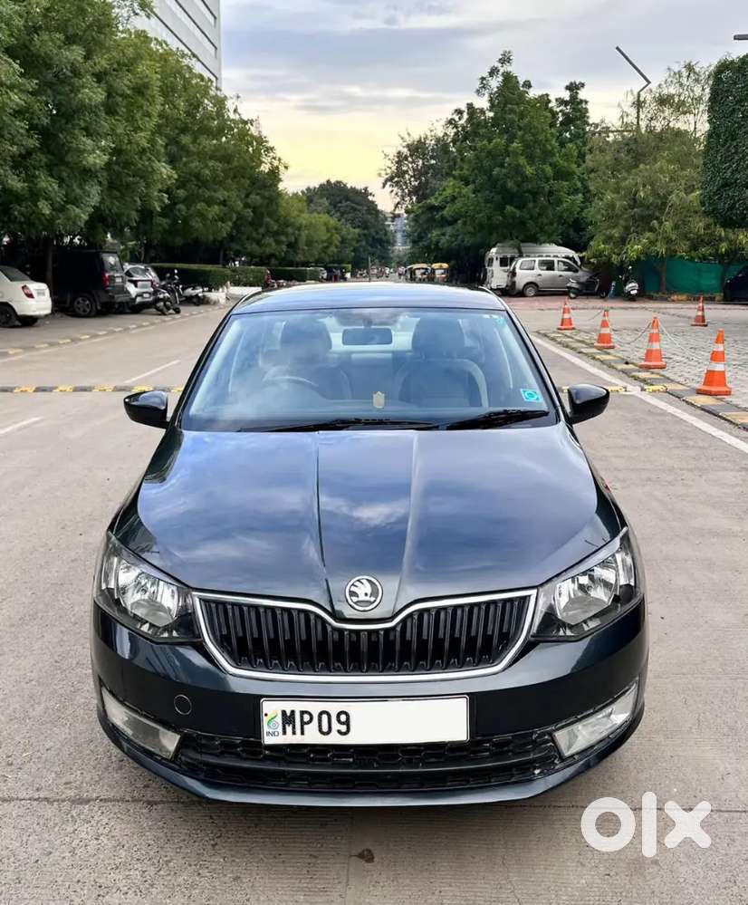 Skoda Rapid 1.6 Plus 2017