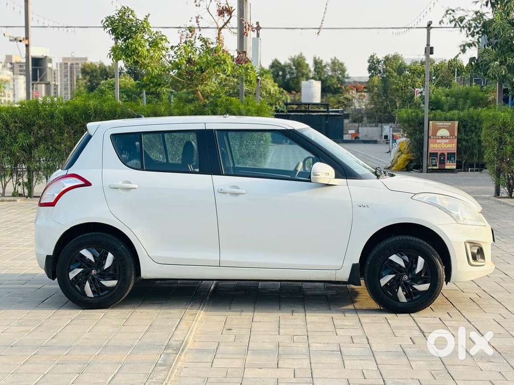 Maruti Suzuki Swift 1.2 Vxi (o), 2016, Petrol