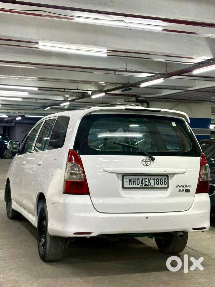 Toyota Innova 2.5 Gx 7 Seater Bs Iv, 2010, Diesel