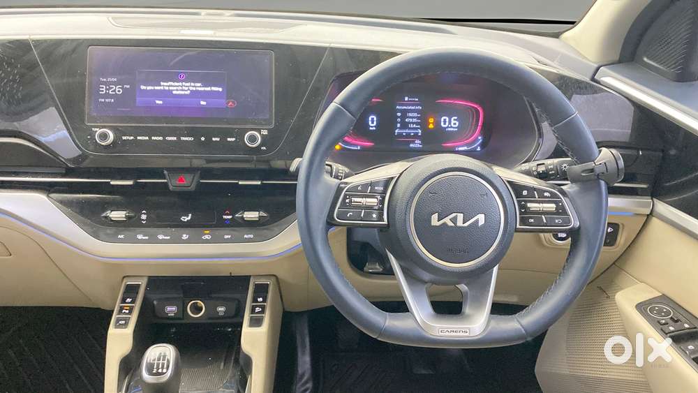 Kia Carens 1.4 Luxury Plus Dct 7 Str, 2022, Petrol