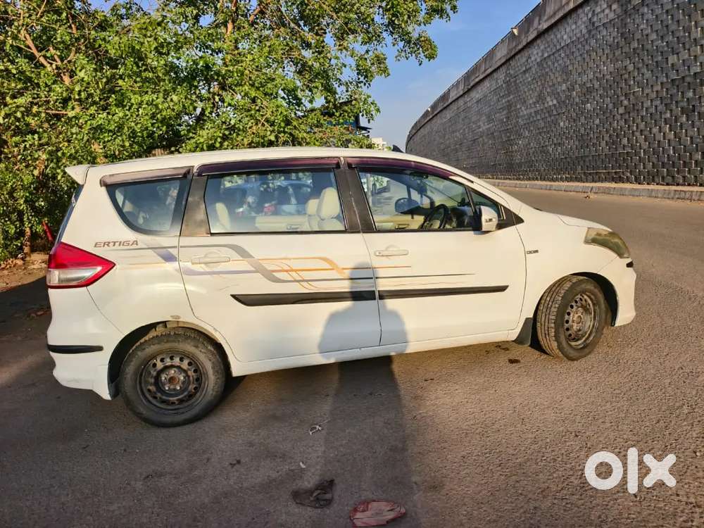 Maruti Suzuki Ertiga 2016 Diesel 150000 Km Driven