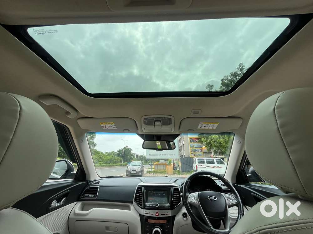 Mahindra Xuv300 W8 (o) 1.5 Diesel Amt, 2022, Diesel