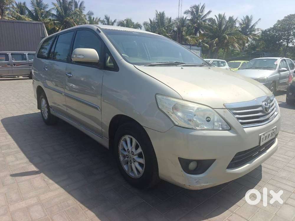 Toyota Innova 2.5 V 7 Str, 2012, Diesel