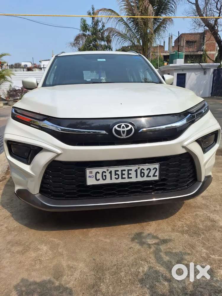 Toyota Urban Cruiser 2024 Hyryder Drive