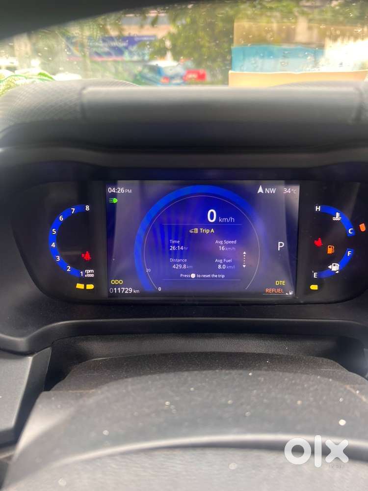Tata Altoz Petrol Automatic 2025
