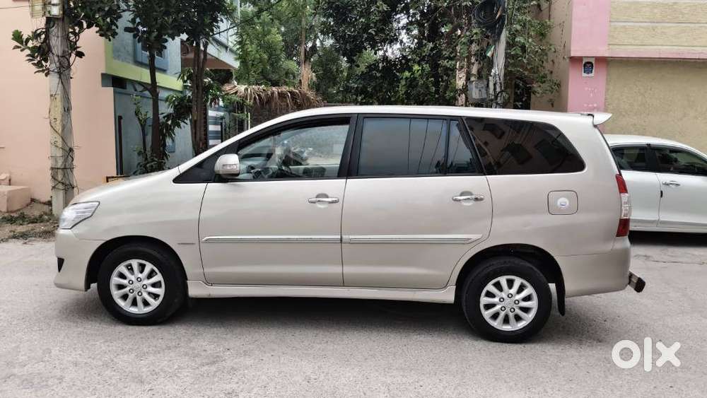 Toyota Innova 2.5 V 7 Str, 2013, Diesel