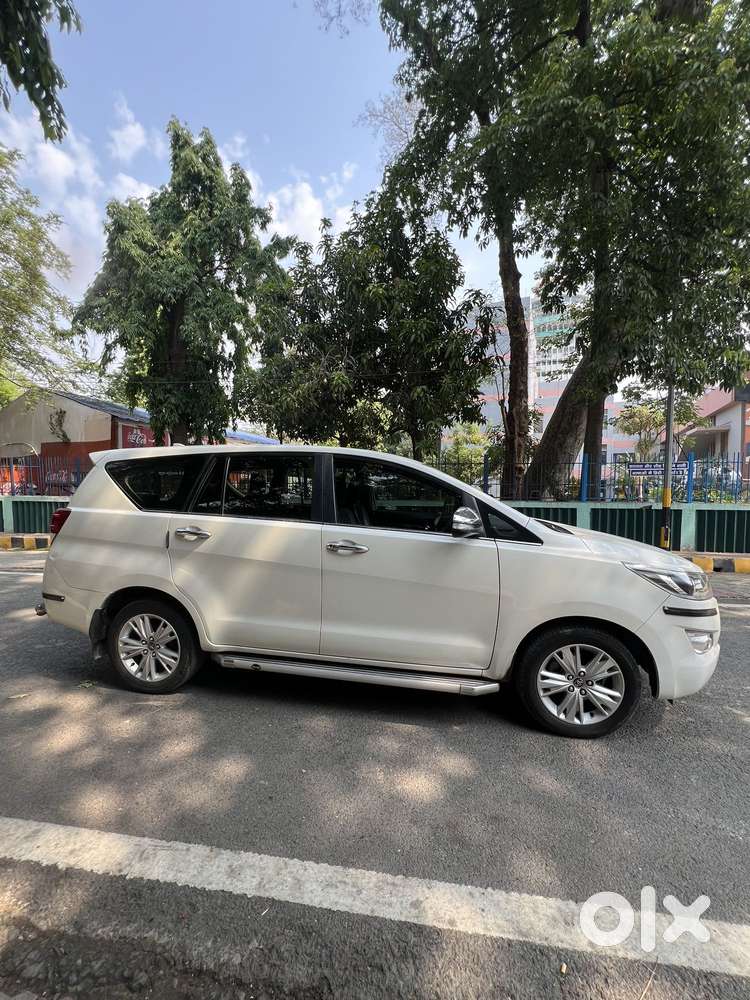 Toyota Innova Crysta 2.4 Zx Mt, 2016, Diesel