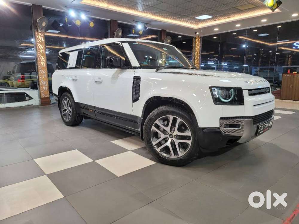 Land Rover Defender 3.0 L 130 Hse, 2023, Diesel