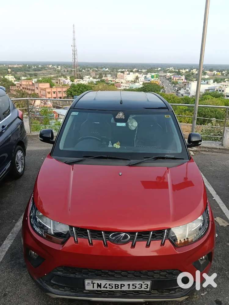 Mahindra Kuv 100 2018
