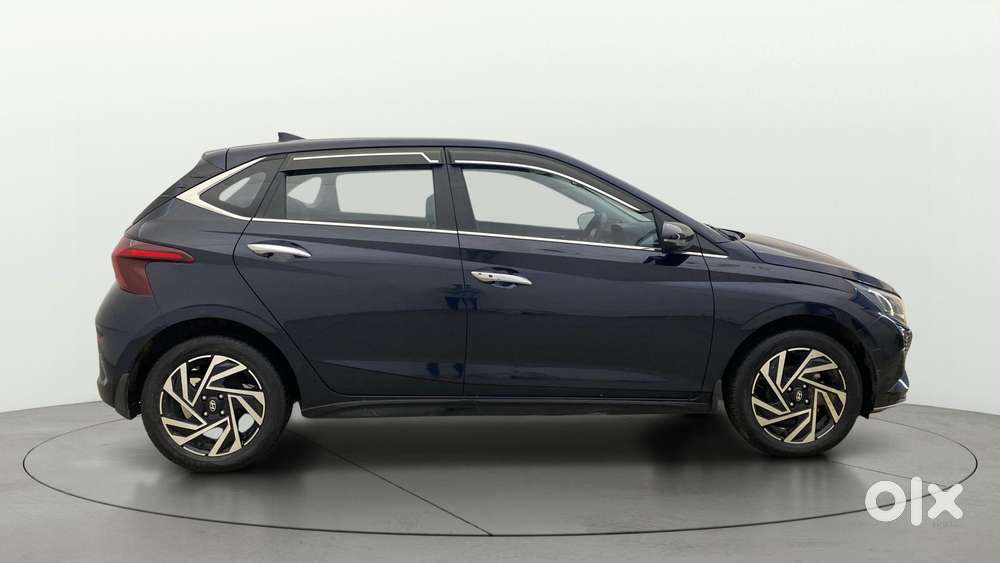 Hyundai New I20 1.2 Asta (o) Mt, 2023, Petrol