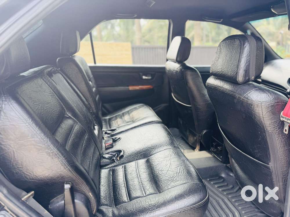 Toyota Fortuner 3.0 4x4 Limited Edition Mt, 2010, Diesel