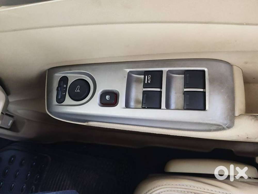 Honda City V At Exclusive, 2011, Petrol