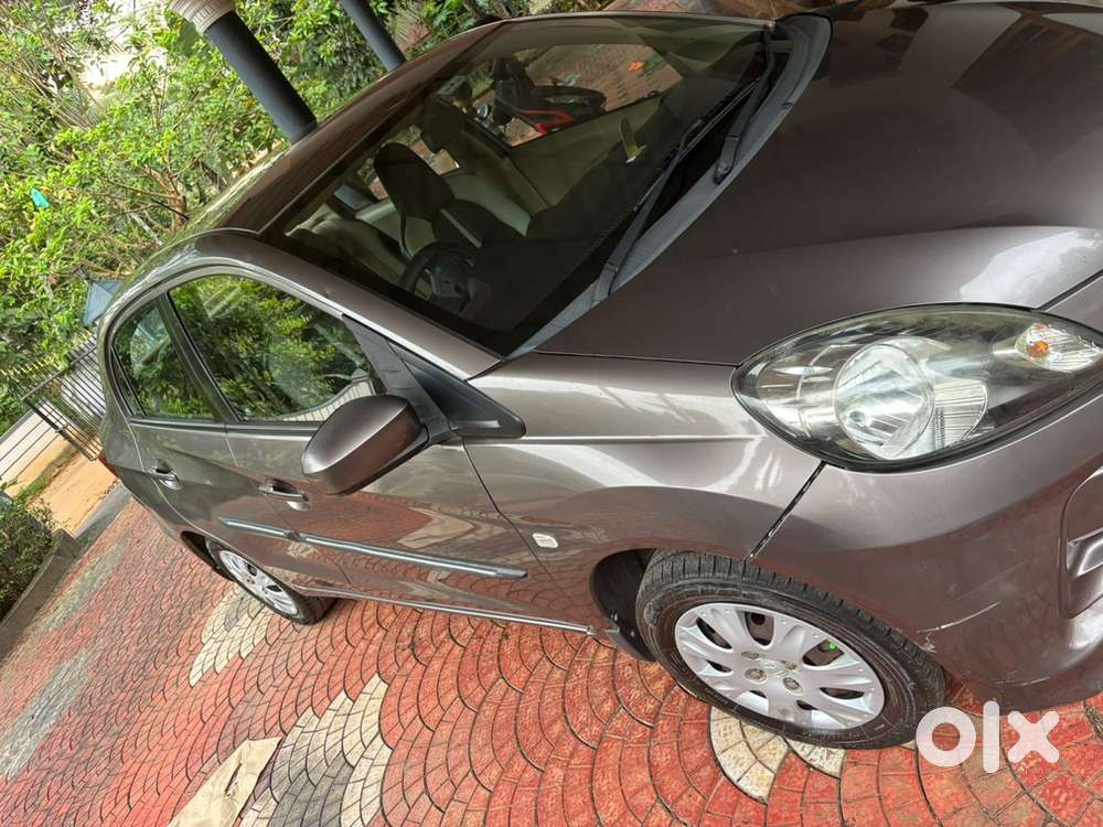 2013 Honda Amaze Petrol