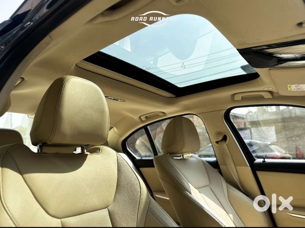 Bmw 3 Series 330 I Sport Line, 2022, Petrol