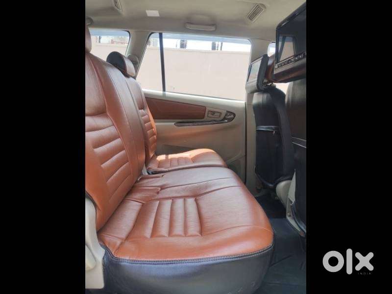 Toyota Innova 2.5 G (diesel) 8 Seater, 2013, Diesel