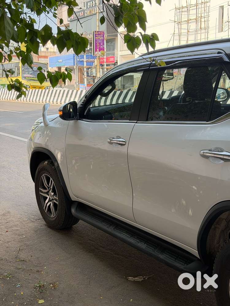 Toyota Fortuner Diesel 2025 Mt