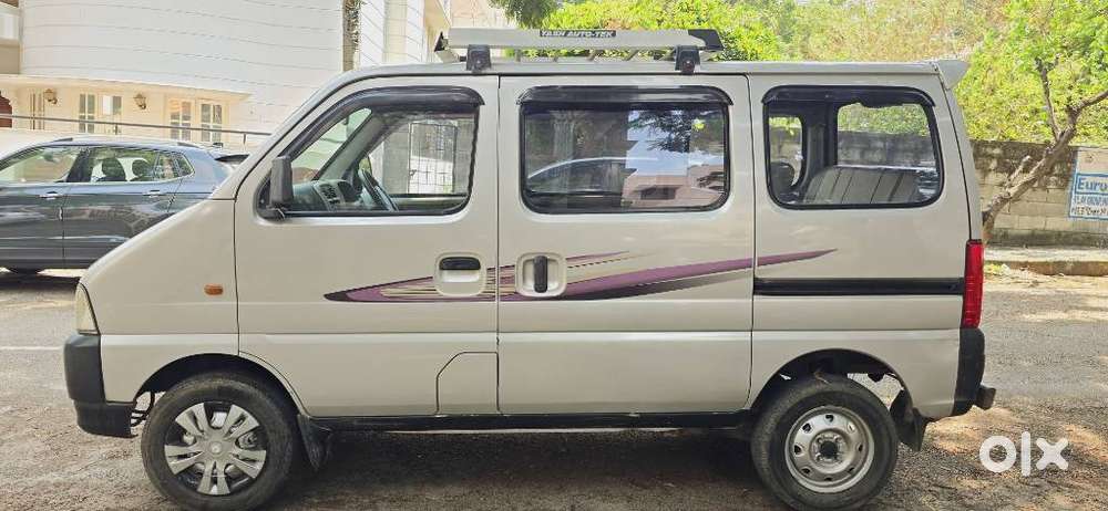 Maruti Suzuki Eeco 5 Str With Ac Plus Htr Cng, 2013, Petrol