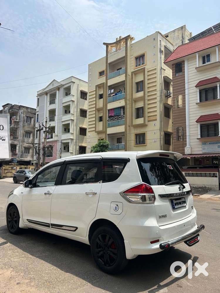 Maruti Suzuki Ertiga Shvs Zdi Plus, 2018, Diesel