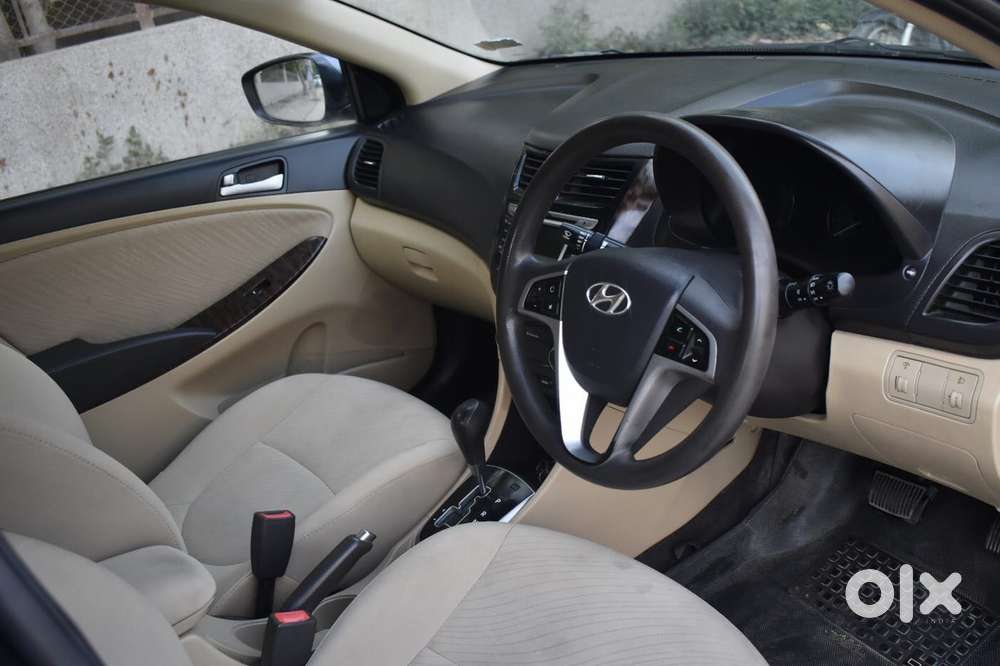Hyundai Verna 1.5 S Vtvt, 2015, Petrol