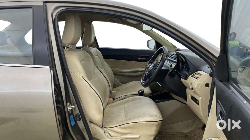 Maruti Suzuki Swift Dzire Amt Zxi, 2020, Petrol