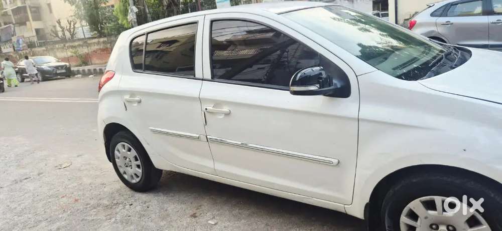 Hyundai I20 2011 Petrol Well Maintained