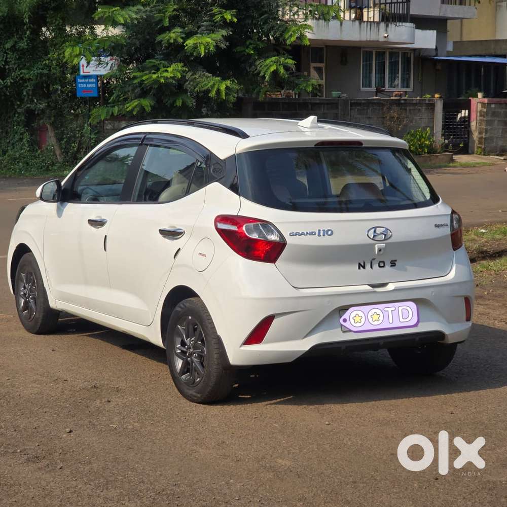 Hyundai I10 Sportz, 2020, Petrol