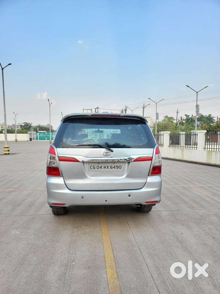 Toyota Innova 2.5 G (diesel) 8 Seater, 2015, Diesel
