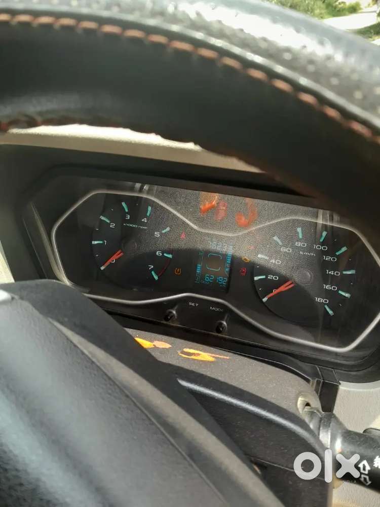Mahindra Scorpio Diesel 2015
