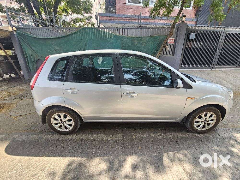 Ford Figo 2012-2015 Petrol Titanium, 2014, Petrol