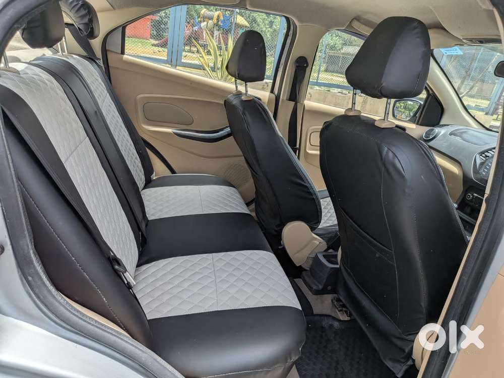 Ford Figo Aspire Titanium Blu, 2017, Petrol