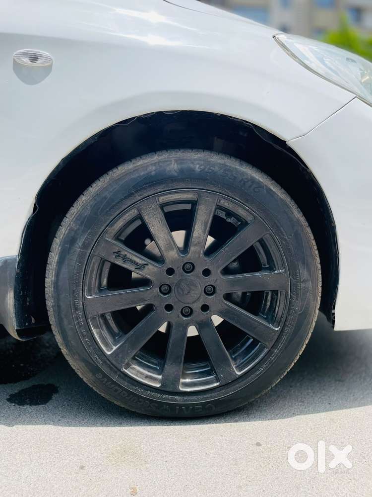 Nissan Sunny Xv, 2013, Cng & Hybrids