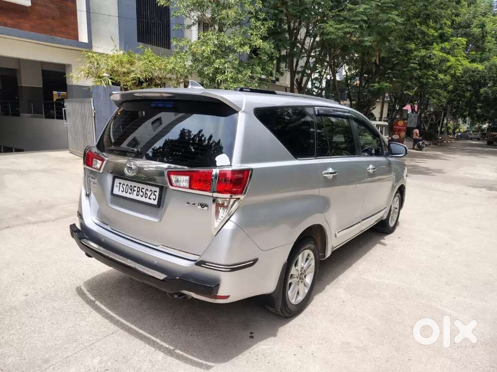 Toyota Innova Crysta [2020-ongoing] 2.4 Vx 7 Str, 2018, Diesel