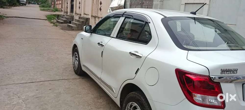 Maruti Suzuki Dzire 2018 Diesel 112000 Km Driven