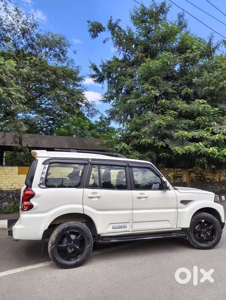 Mahindra Scorpio Diesel Manual 2018