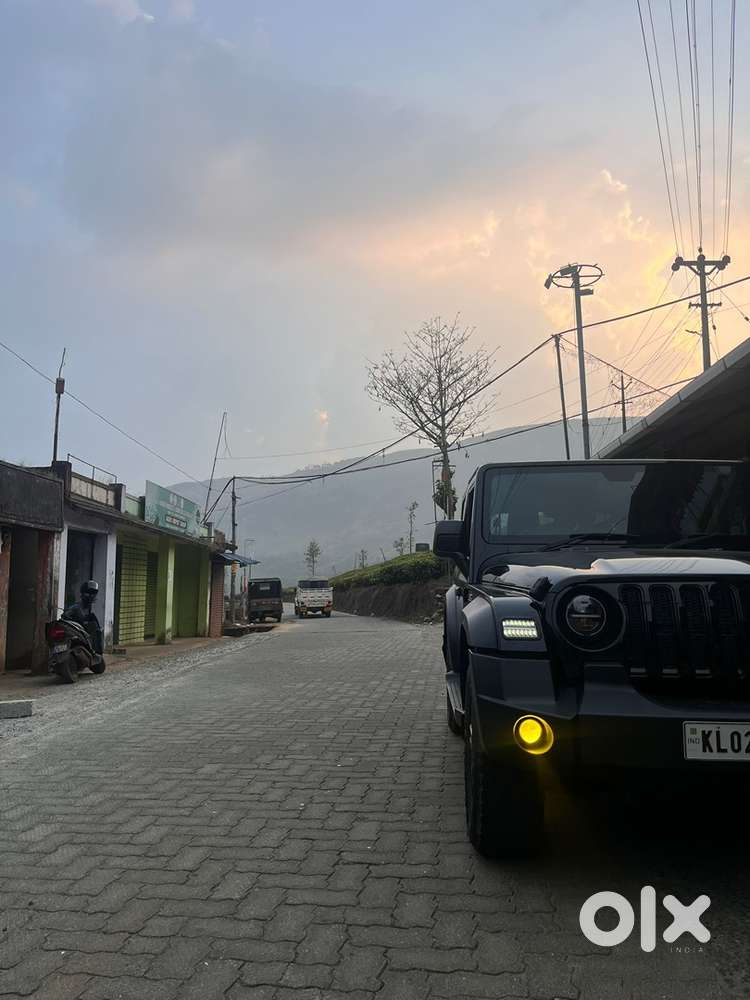 Mahindra Thar 3 Door  Petrol 2025  4x4