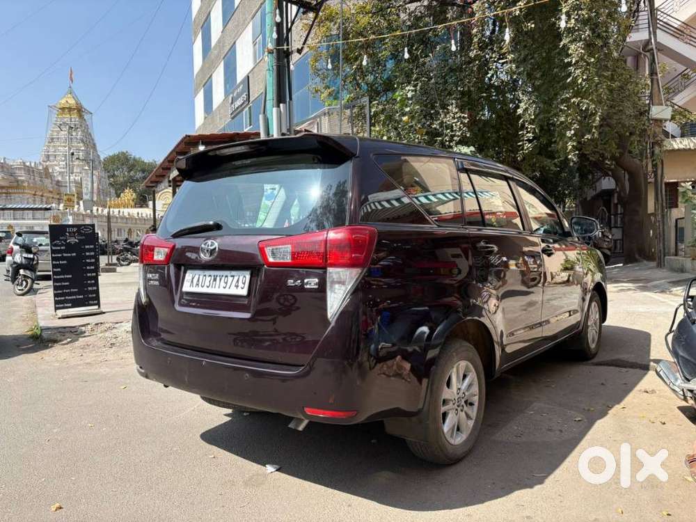 Toyota Innova Crysta 2.4 G Mt, 2016, Diesel