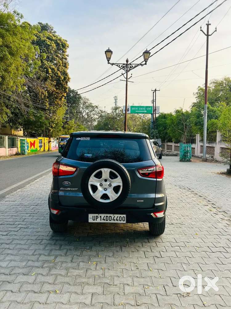 अच्छी कंडिशन कार  80000 चली