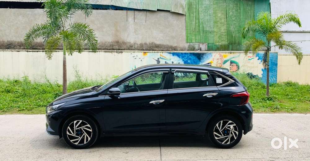 Hyundai New I20 1.2 Asta (o) Mt, 2023, Petrol