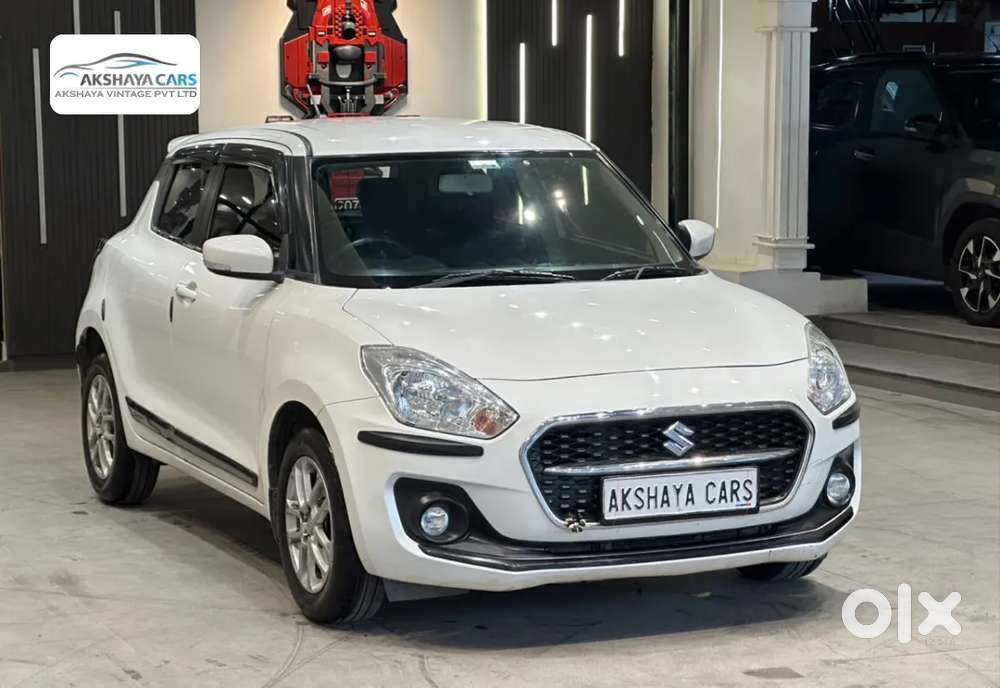 Maruti Suzuki Swift 1.3 Zxi, 2022, Petrol