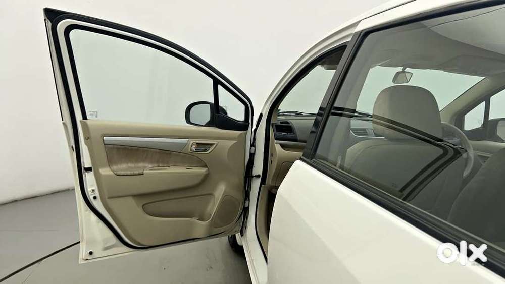 Maruti Suzuki Ertiga Vxi Shvs, 2017, Petrol