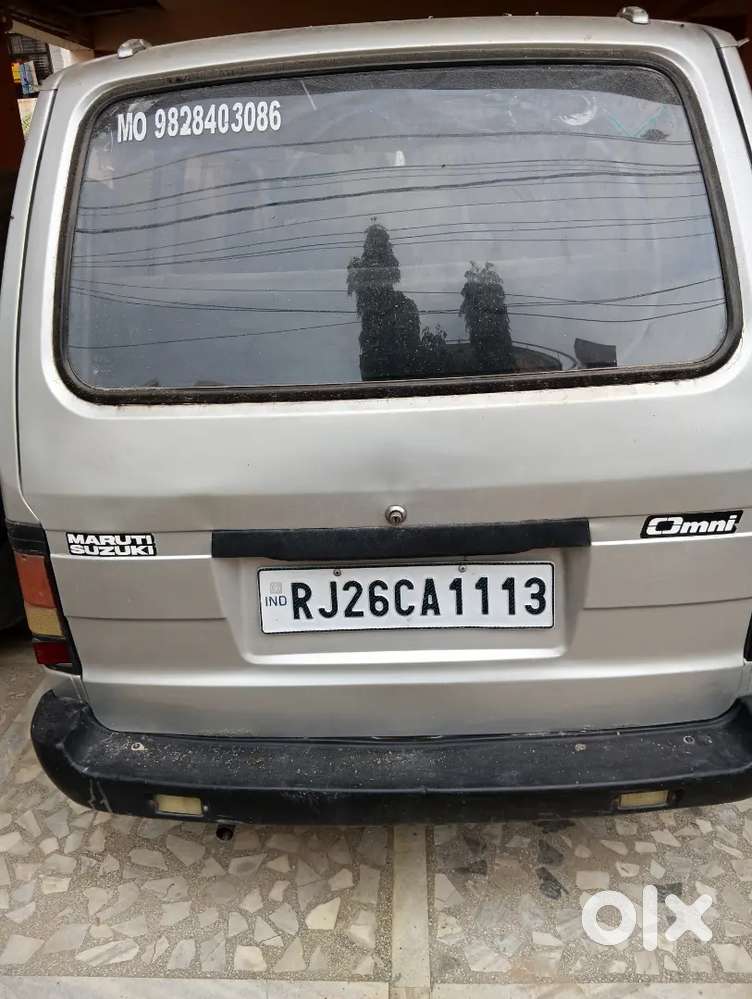 Maruti Suzuki Omni 2010