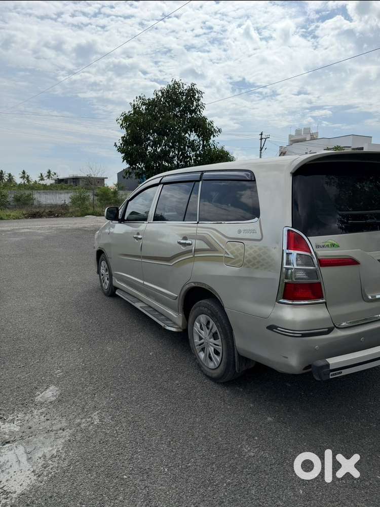 Toyota Innova Diesel 2015 Model