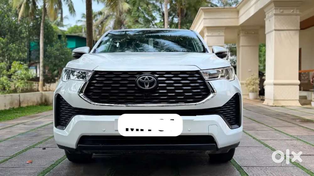 Toyota Innova Hycros 2023 Vx Hybrid