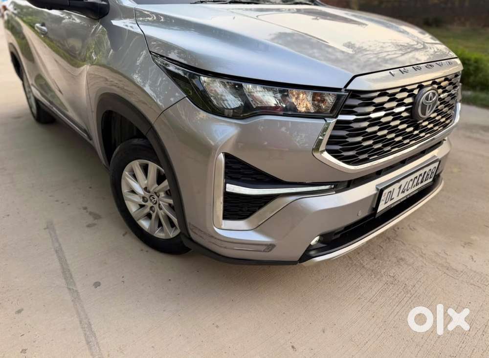 Toyota Innova Hycross 2.0 Gx 7 Str, 2025, Petrol