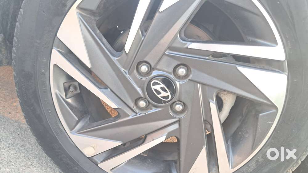 Hyundai New I20 1.2 Asta (o) Mt, 2023, Petrol