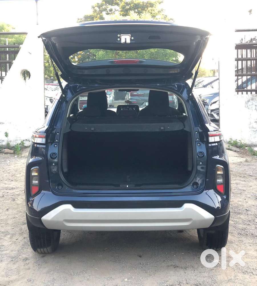 Maruti Suzuki Grand Vitara 1.5 Zeta Smart Hybrid, 2025, Petrol